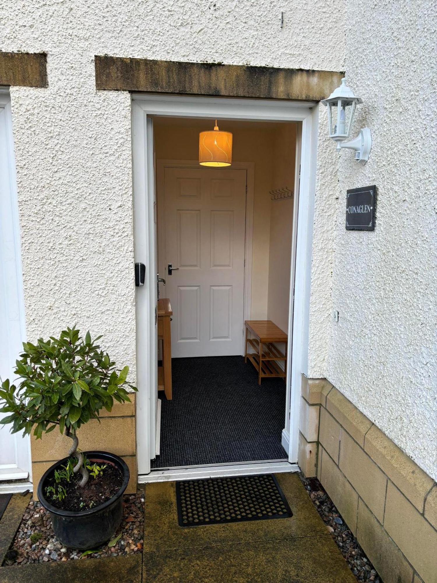 Conaglen, Glenloch View, Fort William 2-Bedroom Loch Side Flat ภายนอก รูปภาพ